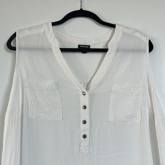 Torrid - White Linen Tank - Picture 5 of 8